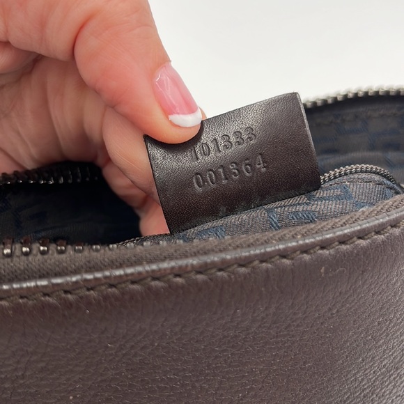 Authentic Gucci Brown Leather Shoulder Bag EUC - Picture 15 of 17